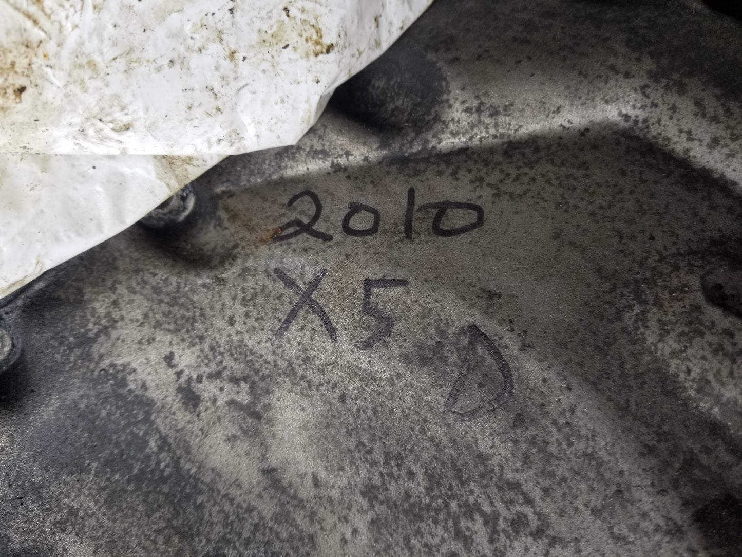 SPECIAL ORDER - BMW 11137796325 OEM Used OIL PAN AWD 11137796325 14341610 From: 2010 X5 d FITS DIESIL E70 11-13-7-796-325 11137796325