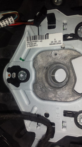 1) BMW OEM 6787816 2 USED 3 388 E70 2 32342283738 SMG PADDLE MULTI FUNCTION LEATHER M STEERING WHEEL