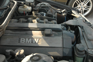 DISMANTLED - E36 AV64355 Sedan C BMW E36 328i M52 6 cyl Automatic VIN AV64355 April 1999
