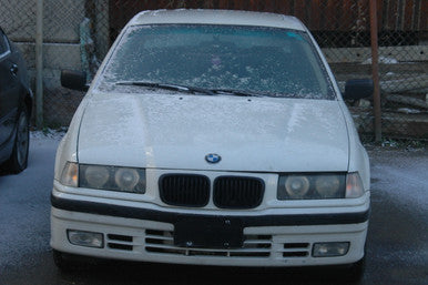 DISMANTLED - E36 FF88657 Sedan C BMW e36 325i Automatic M50 6 cyl Jan 1992 White FF88657
