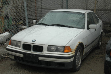 DISMANTLED - E36 LA10006 Sedan C BMW E36 318i M42 4 dr Jun 95 Automatic White LA10006