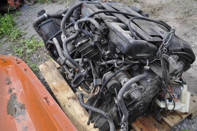 DISMANTLED - E46 FT02101 Sedan V FT02101 BMW E46 330i M54 AUTO BUILT APRIL 2001 Titan-silber