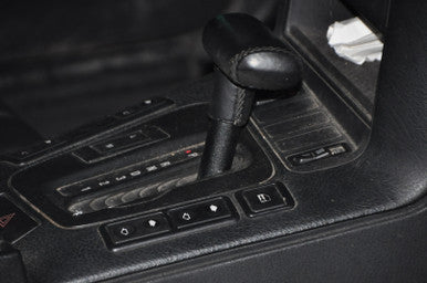 DISMANTLED - E36 LC70040 Sedan D BMW e36 318i M44 4 Cyl Automatic Built Dec 1995 LC70040 White on Black