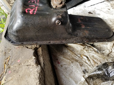 C-213 BMW 11131278878 OEM Used OIL PAN w/LEVEL M20&M30 ENGINE From: 1989 E23 L7 11-13-1-278-878 11131278878