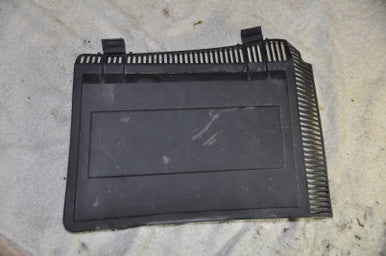 0) 27 DH BMW OEM 64318364774.9 REHAU Right microfilter service cover 64318379626 E39 528i 530i 540i M5 Euro All Parts