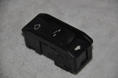 0) 37 DH BMW 61318352182 03015000 SUNROOF SWITCH 61316907288 61318368912 E46 E39 E60 E61 E63 E38 E83 Euro All Parts