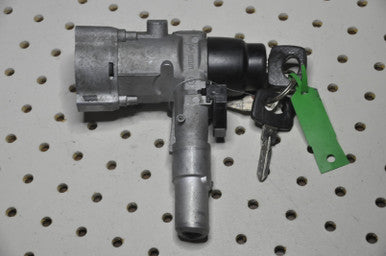 0) B Mercedes Benz OEM 124-462-35-30 USED IGNITION LOCK ASSEMBLY WITH KEY 1995 W124 1245450414 Fits: W124 1995 & other listed vehicles Euro All Parts