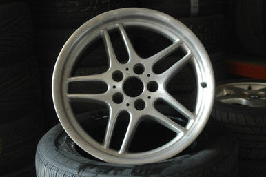 0) BMW 36112229730 RIM USED 18 IN OEM M Parallel F 8Jx18 IS13 36112229730 235 45 ZR18 R 9halfJx18 IS25 235 50 ZR18 M5 E39 2229730 Euro All Parts