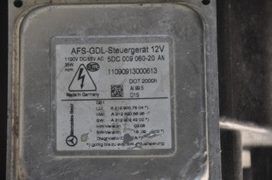 ORION -9 Mercedes-Benz 211-820-54-61-64 OEM Used Composite HEAD LIGHT FRONT RIGHT bi-xenon ASSEMBLY - COMPLETE RHD 163674-00 211-820-54-61-64 >PBT-GF30< FROM: E-Class