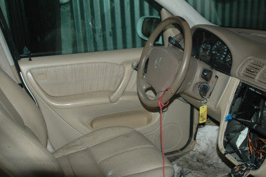 Mercedes-Benz ML500 4x4 5L V8 5dr SUV Alabaster White US Built 2002