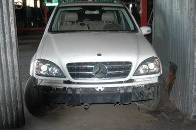 Mercedes-Benz ML500 4x4 5L V8 5dr SUV Alabaster White US Built 2002