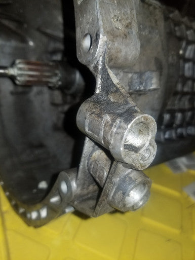 ORION -3 BMW 23001221208 OEM 23-00-1-221-208 Used TRANSMISSION 5 SPD MANUAL GETRAG ZWN 260.0.1302.90 260/6.01-TJD TESTED w- SHIFT ROD GETRAG 2600130290 260/6.01-TJD ZWN FROM: 1987 535i is 635CSi 735i M30B35 MANUAL FITS: 1985-1988 LISTED VEHICLES