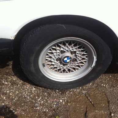 DISMANTLED - S BMW 5556107 E24 633Csi COUPE ALPINE WHITE ON BLUE M30B35 3.2L 5 SPEED MANUAL