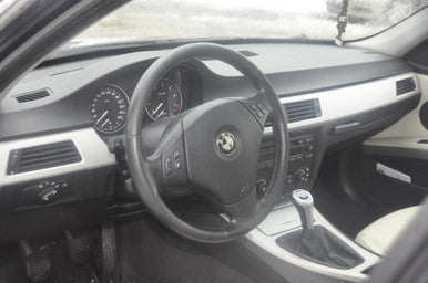 DISMANTLED - E46 KL51320 Sedan CH KL51320 BMW E90 330xi 4 DR  BUILT NOV 2005 N52 6 CYL 6 SPEED MANUAL AWD Monaco-blau Metallic