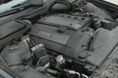 DISMANTLED - E39 GU00624 Sedan V BMW e39 528i  built March 1999 6 CYL M52 Auto GU00624 (1995 to 2003)