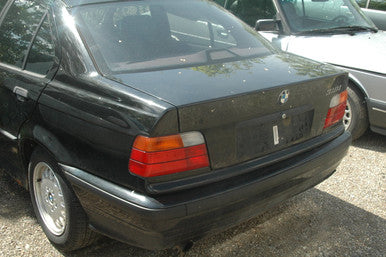 DISMANTLED - E36 LA02953 Sedan S BMW e36 318i BUILT Nov 1995 4 CYL M42 5 spd Black on Black LA02953
