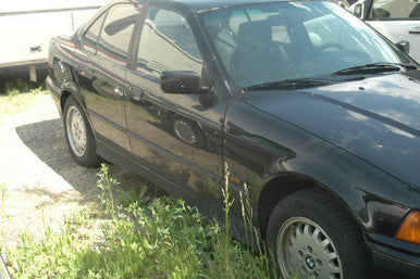 DISMANTLED - E36 LA02953 Sedan S BMW e36 318i BUILT Nov 1995 4 CYL M42 5 spd Black on Black LA02953