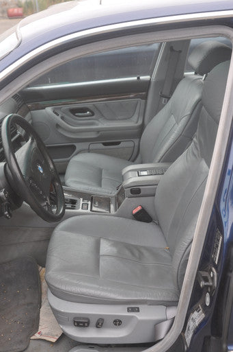 DISMANTLED - E38 DM08982 Sedan C BMW e38 740iL Built May 1997 V8 M62 Automatic Blue on Gray Luxury Loaded DM08982