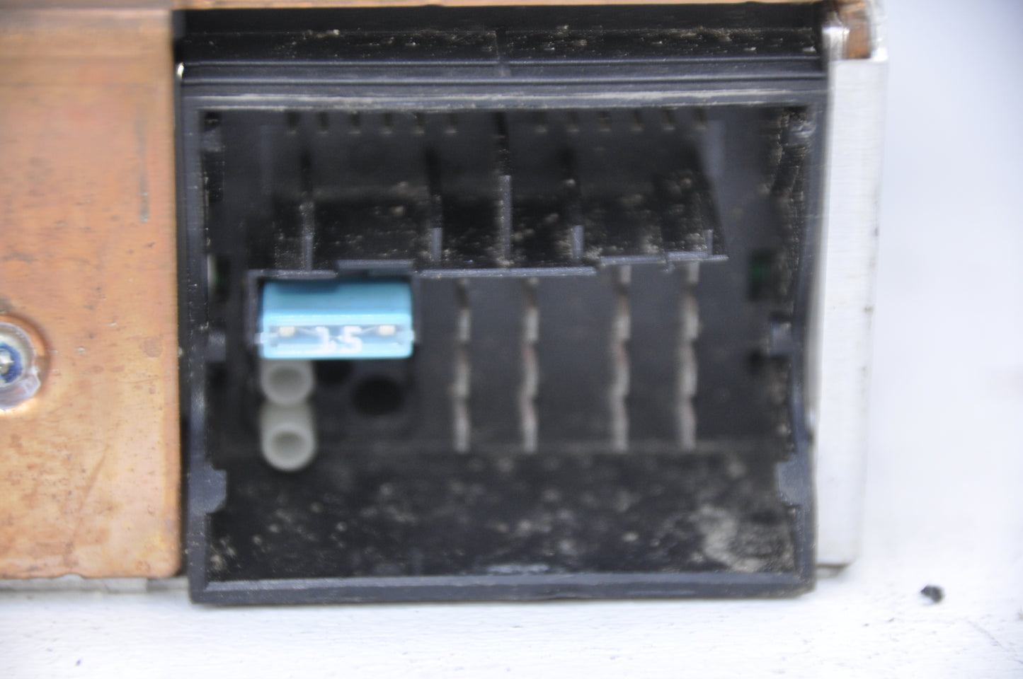 1) DH-11 BMW 65129170329 OEM Used RADIO HEAD UNIT DASH 6512 9178860-02 RA915010901N From: 2010 E90 323i 65-12-9-170-329 65129170329 Euro All Parts