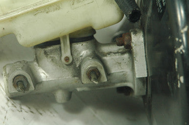 0) BMW 34331162965 USED 328I 97 E36 BRAKE BOOSTER 328I 97 E36 BRAKE BOOSTER BMW OEM Part # 34331162965 Euro All Parts