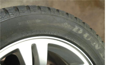 0) BMW 36116791480 RIM USED 17 IN OEM Rim and Wheel Set 10 Spoke Pirelli Tire 225_45_R17 91 H rated E90 323i 328i 328xi 6791480 Euro All Parts