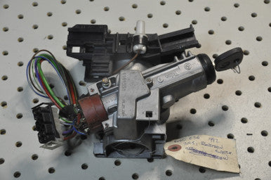 0) BMW OEM 1161551 USED IGNITION LOCK ASSEMBLY KEY & SWITCH 1994 525i E34 1160278 32311159147 32321161551 Fits: E34 525i 1994 & other listed vehicles Euro All Parts