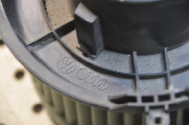 0) Audi 4L1820021 Blower Motor (USED) Fits: A4 1998 & Other Listed Vehicles Euro All Parts