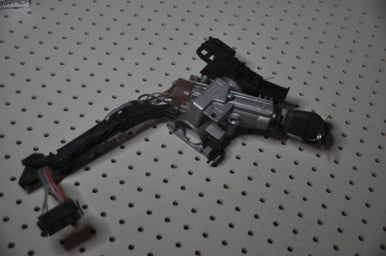 0) BMW OEM 1161551 USED IGNITION STEERING LOCK WITH KEY SWITCH 1995 318i E36 1160278 32311162088 Fits: E36 318i 1995 & other listed vehicles Euro All Parts