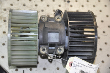 0) 23 DD BMW 64118372797 BLOWER MOTOR BEHR 39017 1999 E46 323i & OTHER LISTED VEHICLES Euro All Parts
