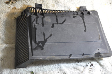 0) 27 DH BMW OEM 64318364774.9 REHAU Right microfilter service cover 64318379626 E39 528i 530i 540i M5 Euro All Parts