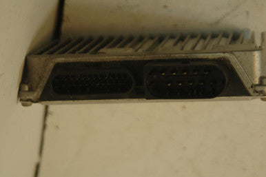 0) BMW OEM 11377510154 AT- Valvetronic Control Unit (USED) Fits: 745Li 2004 E66 & Other Listed Vehicles Euro All Parts