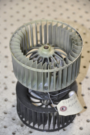 0) 23 DD BMW 64118372797 BLOWER MOTOR BEHR 39017 1999 E46 323i & OTHER LISTED VEHICLES Euro All Parts