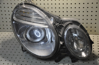 ORION -9 Mercedes-Benz 211-820-54-61-64 OEM Used Composite HEAD LIGHT FRONT RIGHT bi-xenon ASSEMBLY - COMPLETE RHD 163674-00 211-820-54-61-64 >PBT-GF30< FROM: E-Class