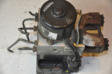 0) BMW 34511090427 USED ANTI LOCK PUMP 320I 94 E36 ANTI LOCK PUMP 320I 94 E36 BMW OEM Part # 34511090427 Euro All Parts