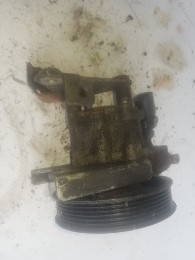 0) BMW 32416756582 After market New Power Steering Pump e46 320i 323i 325i 328i 330i 6756582 Euro All Parts