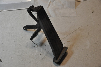 0) BMW OEM 1158855 USED G PEDAL From: 1997 E36 318TI AS99979 FITS: e36 318i 318i 320i 325i 325i 328i M3 Euro All Parts