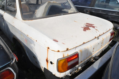 DISMANTLED V BMW e10 2002 Built July 1974 M10 4cyl 4spd manual 2362205 Euro All Parts