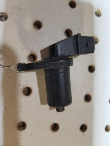 0) BMW OEM 12141742629 13-62-7-839-138 Crankshaft Pulse Generator (USED) Fits: 540i 1999 E39 & Other Listed Vehicles Euro All Parts