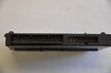 0) BMW OEM 106818 10 USED JUNCTION BOX E70 X5 E71 X6 21 10 8 61359187536 1 61359187535 1 H1 LEAR PL2 JBBFE Euro All Parts